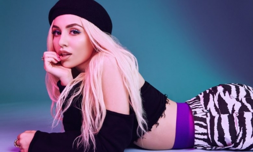 Ava Max